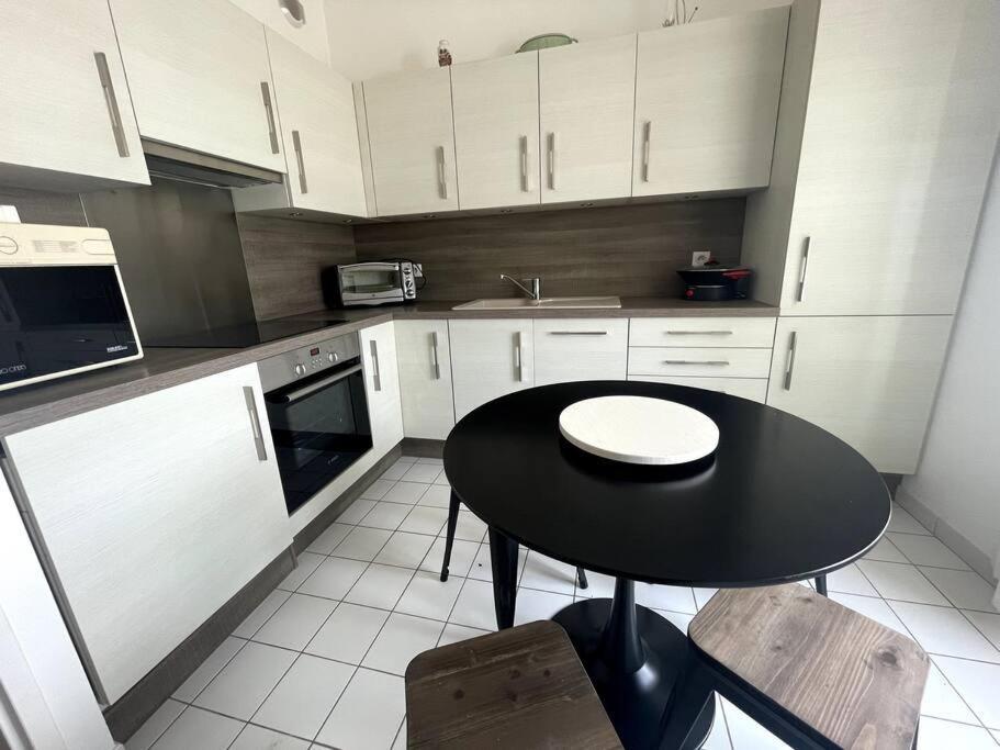Apartment Vue Mer, 2 Et 2 Sdb. Saint-Valery-en-Caux
